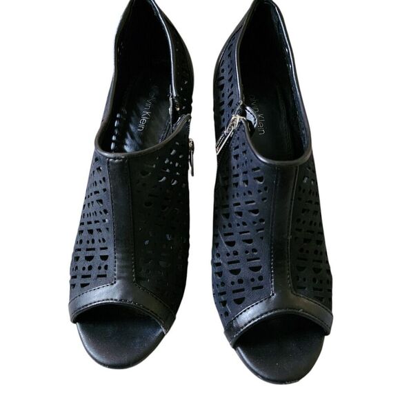 Calvin Klein Heels Womens 7.5 Black Open Toe Side Zip Stiletto Kailani Bootie - Picture 2 of 9